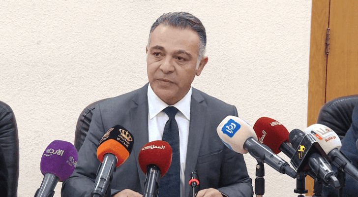 الربضي : الحكومة بصدد إعداد خطة وطنية تنموية شاملة