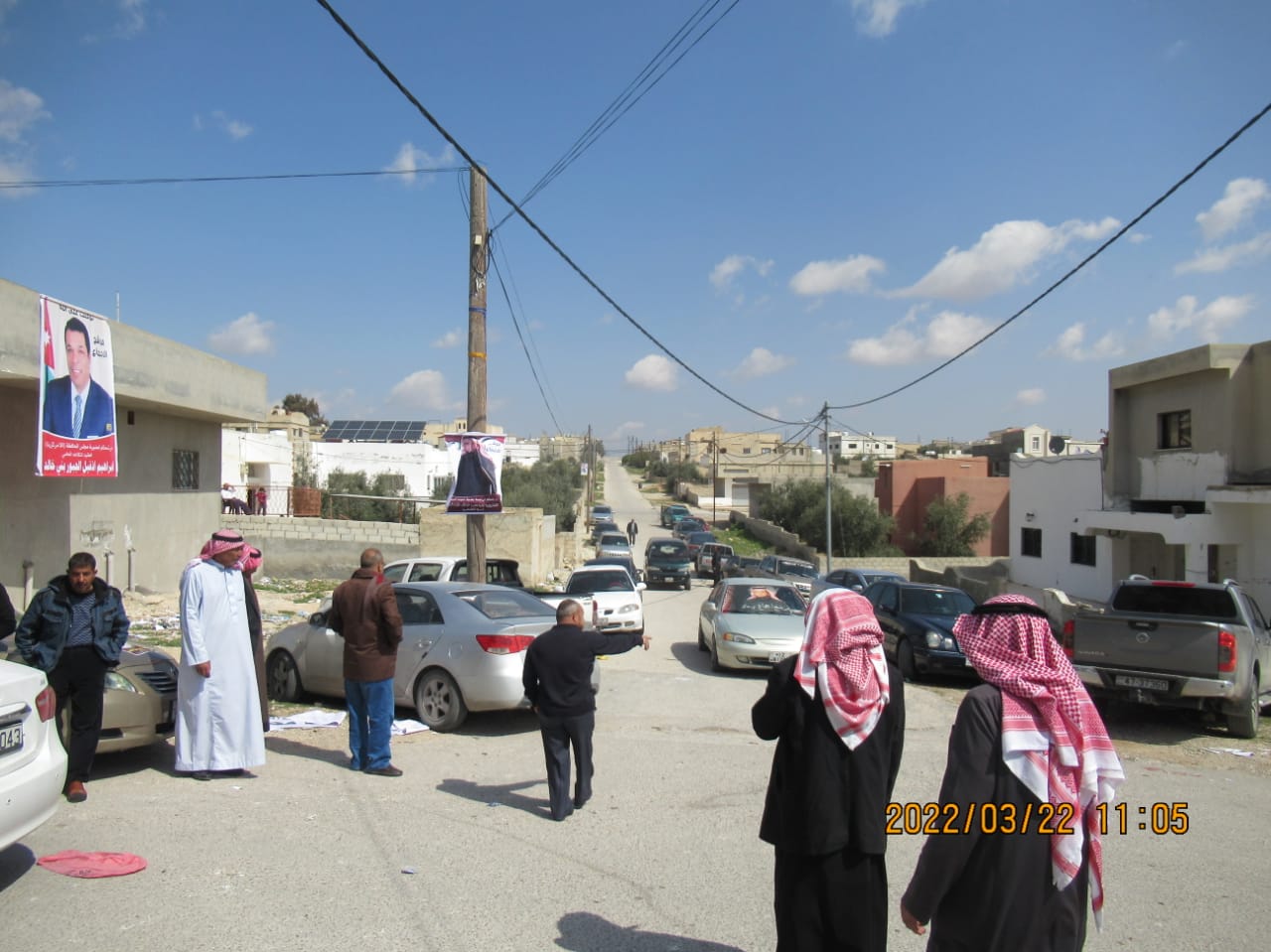 بالصور  ..  لقطات من العملية الانتخابية في بلدة الحمراء بني خالد محافظة المفرق
