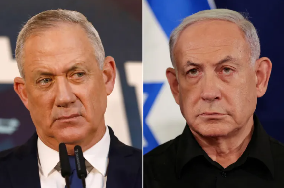 صحيفة عبرية: نتنياهو يستبعد غانتس من مفاوضات الهدنة