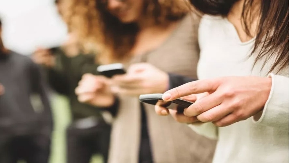 28 دينارا متوسط إنفاق الأسر على الإنترنت المتنقل