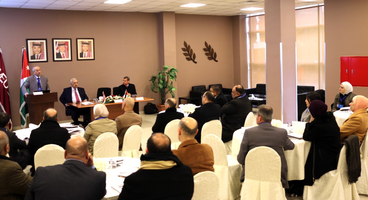 الزعبي یفتتح الدورة التدریبیة الثانیة لإعداد مقیمي جودة التعلیم في جامعة الشرق الأوسط