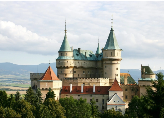 سلوفاكيا: رحلة إلى قلب أوروبا بعيدًا عن الضجيج