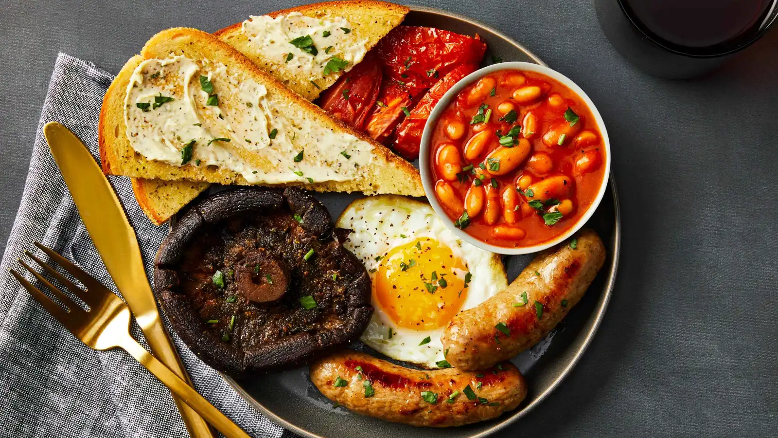 دراسة: الإفطار المنتظم يقود إلى التفكير بهدوء 