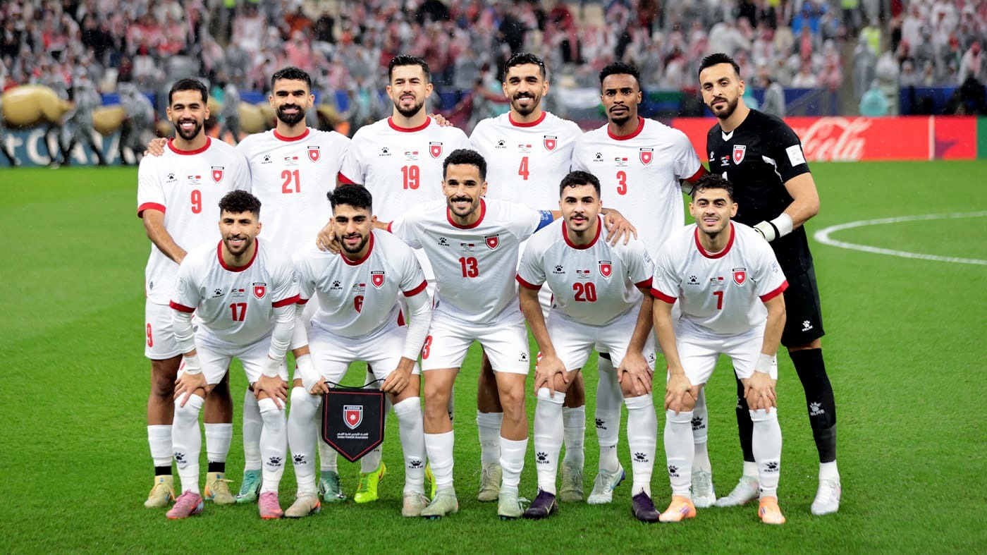 رئيس الاتحاد الآسيوي لكرة القدم يشيد بإنجاز منتخب النشامى