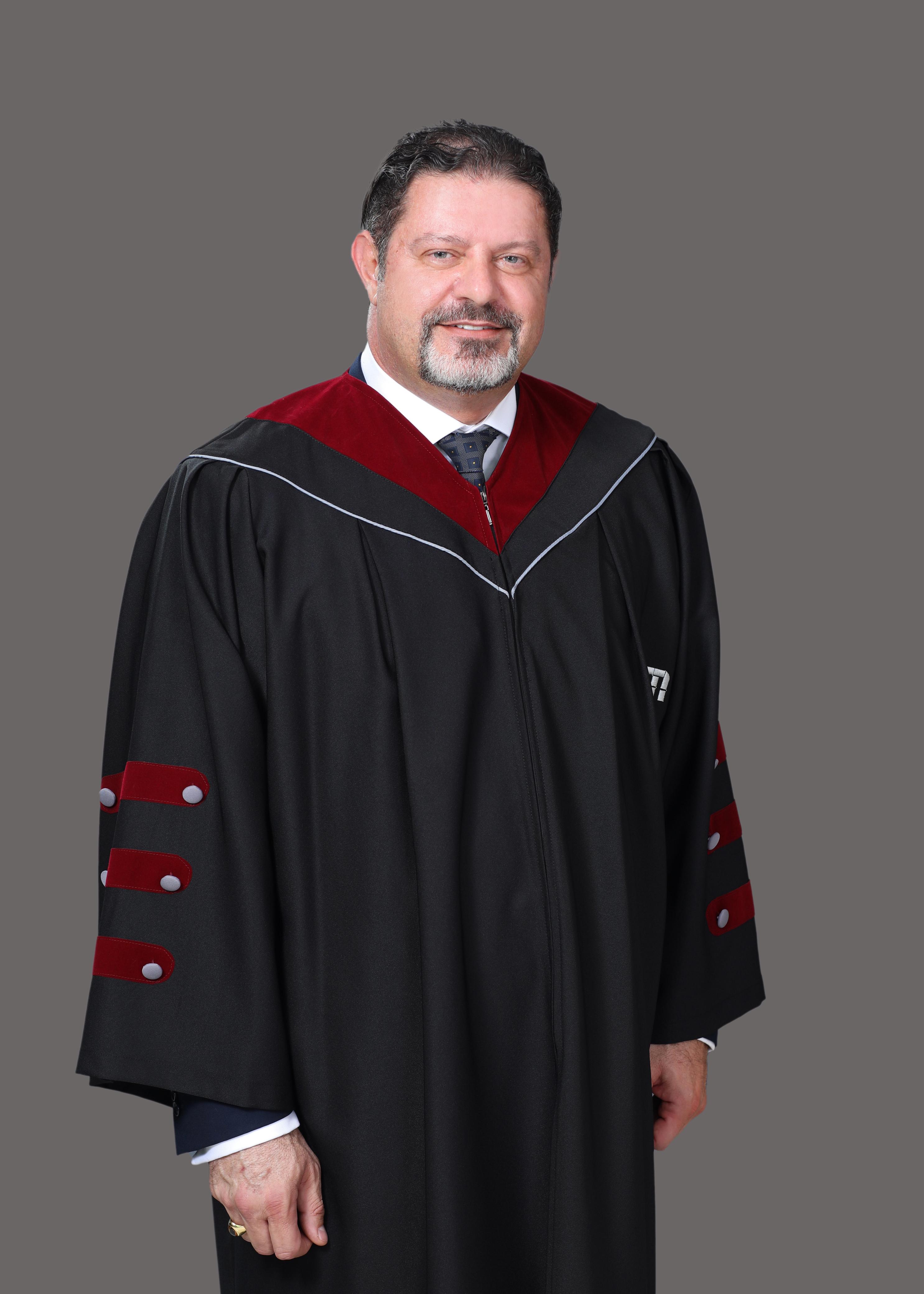 الأستاذ الدكتور عدي عريضه رئيسًا للجامعة الأميركية في مادبا