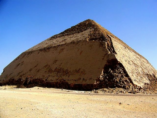 بالصور .. تعرف على أكبر الاهرامات في العالم