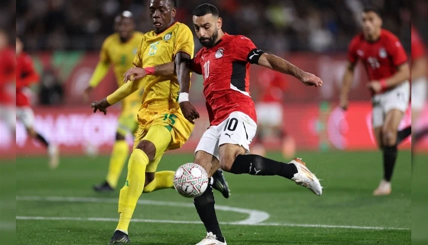 رد ناري من لاعب مصري على اتهامات صحيفة بريطانية لمحمد صلاح