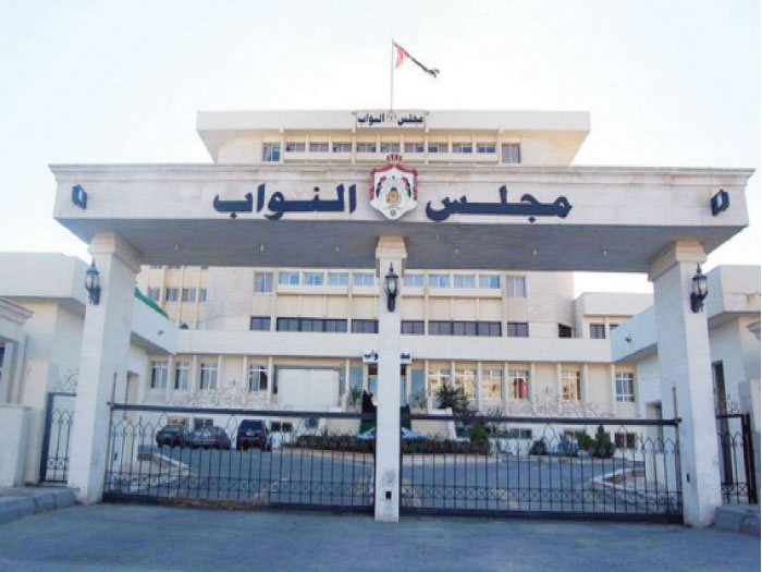 "استثنائية الأمة" تعقد جلساتها و مشروع البلديات و "اللامركزية" يتصدر  ..  فما هما السيناريوهان المتوقعان بنظر الحكومة؟
