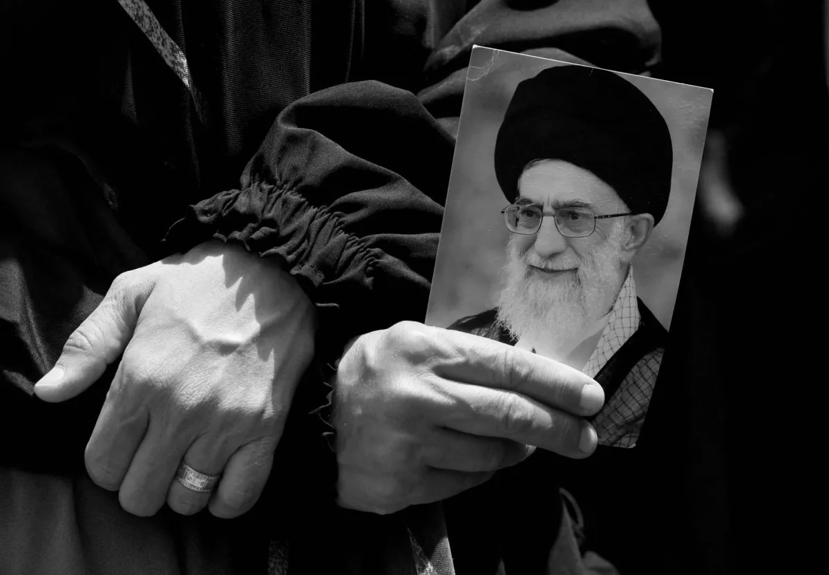 الكشف عن الصواريخ " الأمريكية الإسرائيلية" المستخدمة لقتل خامنئي