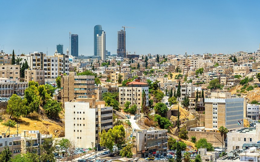 أجواء حارة نسبيا في أغلب مناطق المملكة اليوم الجمعة