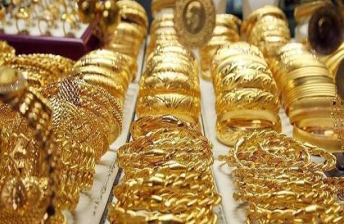 انتعاش أسواق الذهب المحلية بمناسبة "يوم الأم"
