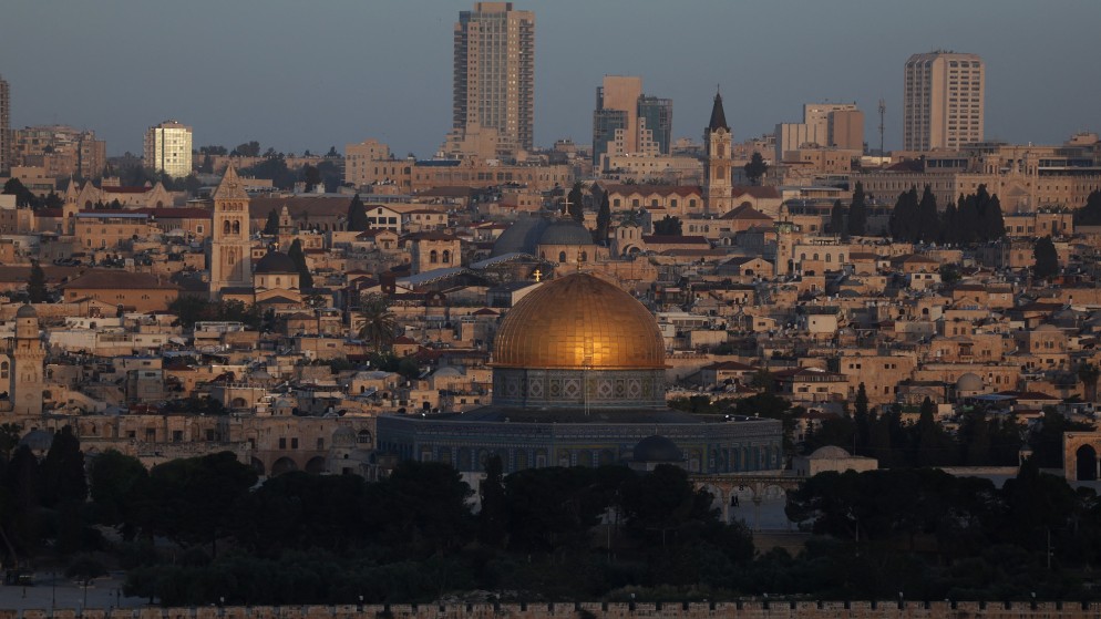 "مفتي القدس": مستوطنون اقتحموا المسجد الأقصى بحماية إسرائيلية    