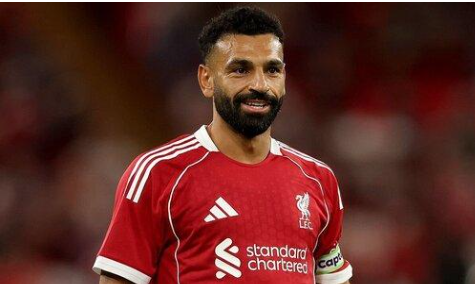 الرياضة جسر بين الثقافات: إسهام النجوم العرب