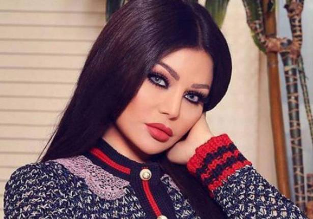 بالصورة: تعرّفوا الى والدة هيفا وهبي ..  هل تشبهها؟