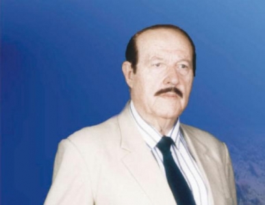 الشاعر سليمان المشيني في ذمة الله