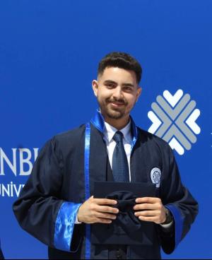   الدكتور صهيب  ..  مبارك 