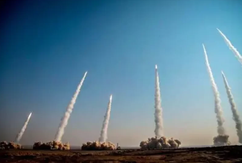 الحرس الثوري الإيراني يعلن إطلاق الموجة 28 من عملية "الوعد الصادق 4"