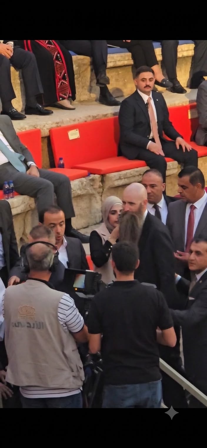 بالفيديو : السفير الأميركي يشارك في افتتاح مهرجان جرش للثقافة والفنون