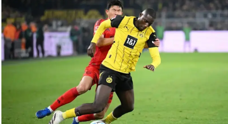 دورتموند يكشف عن جاهزية هدافه قبل قمة بايرن