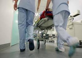 الكرك إدخال 18 طالب للمستشفى بالكرك لاصابتهم بتسمم غذائي خلال رحلة مدرسية  ..  تفاصيل