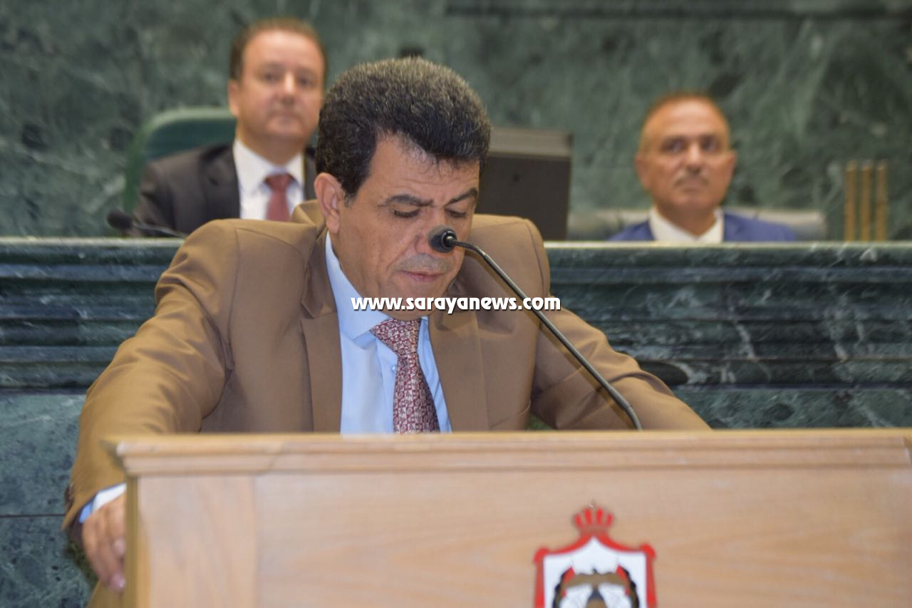 الزواهرة يهاجم وزير البلديات ويعتبر وجود غرايبة "ظاهرة صحية"