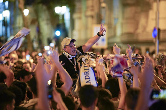 اعتقال 4 مشجعين للريال خلال احتفالات مدريد