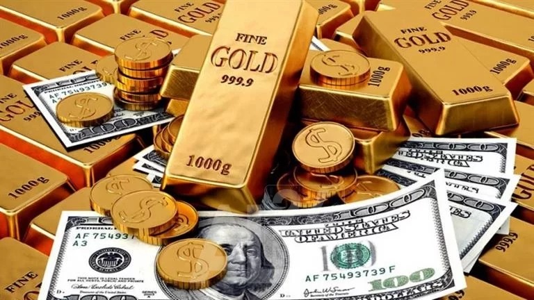 ارتفاع أسعار الذهب بالتزامن مع تراجع الدولار