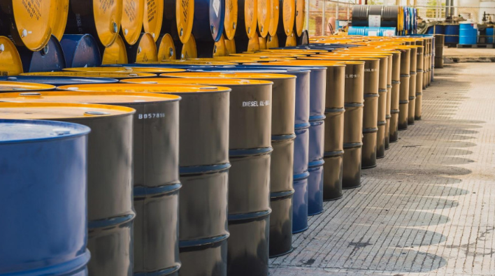 ترمب يعلن الاستعانة بجزء من "الاحتياطي النفطي الاستراتيجي" للولايات المتحدة