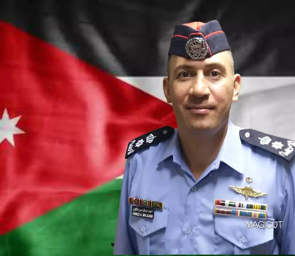 مبارك الترفيع للمقدم "احمد الملكاوي"