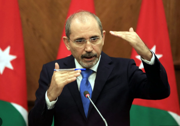 وزير الخارجية: اسرائيل لن تستطيع ادعاء ان هناك نفقا تحت المستشفى الميداني الاردني