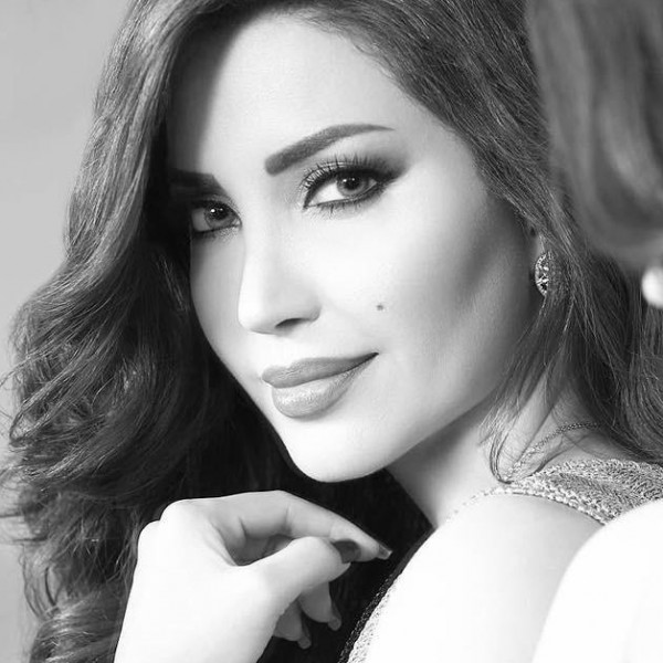 صورة  ..  نسرين طافش تُحارب السرطان