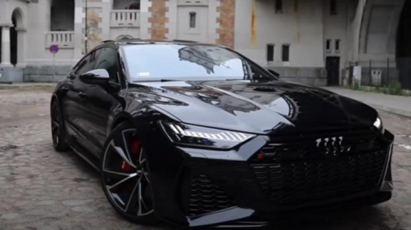 RS7 الجبارة الجديدة من "أودي"