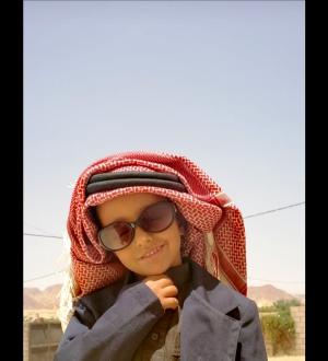 عايد المزنه  ..  يضيء شمعته السادسة