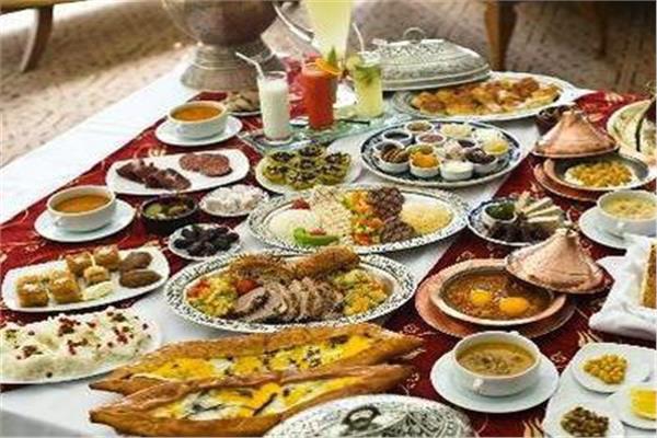مواد غذائية يجب التخلي عنها بعد تخطي عمر الـ50 عاما ..  أخصائية تغذية توضح