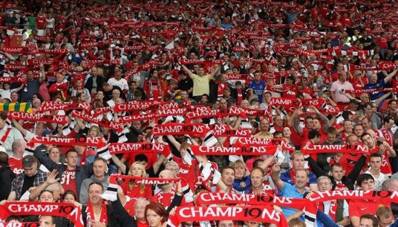 الاعتداء على مشجعي مانشستر يونايتد قبل النهائي الأوروبي