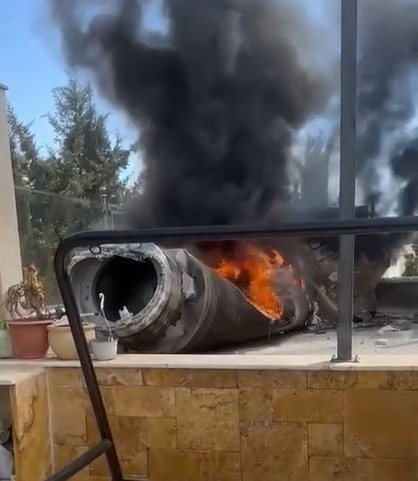 الأمن العام : تعاملنا مع 54 بلاغاً لسقوط شظايا ونتج عنها أضرار مادية دون أية إصابات 