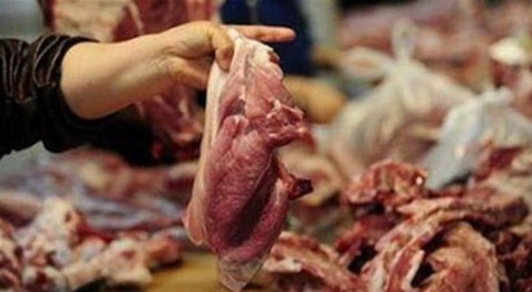 النائب عطية يطالب بكشف أسماء شركات اللحوم الفاسدة  ..  والصفدي يرد: "التزم بالنظام الداخلي"