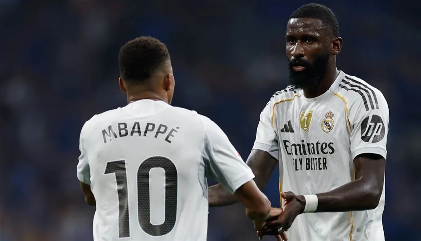 نجم "الملكي" على طاولة غلطة سراي لـ"ميركاتو الشتاء"