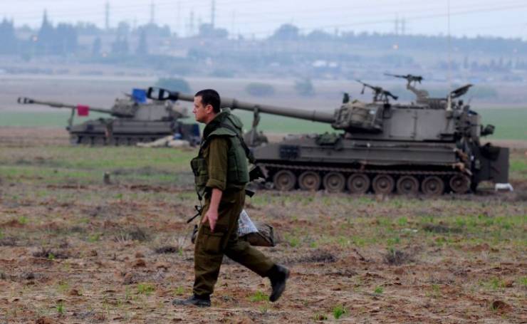الاحتلال يطلق النار على أراضٍ زراعية بغزة