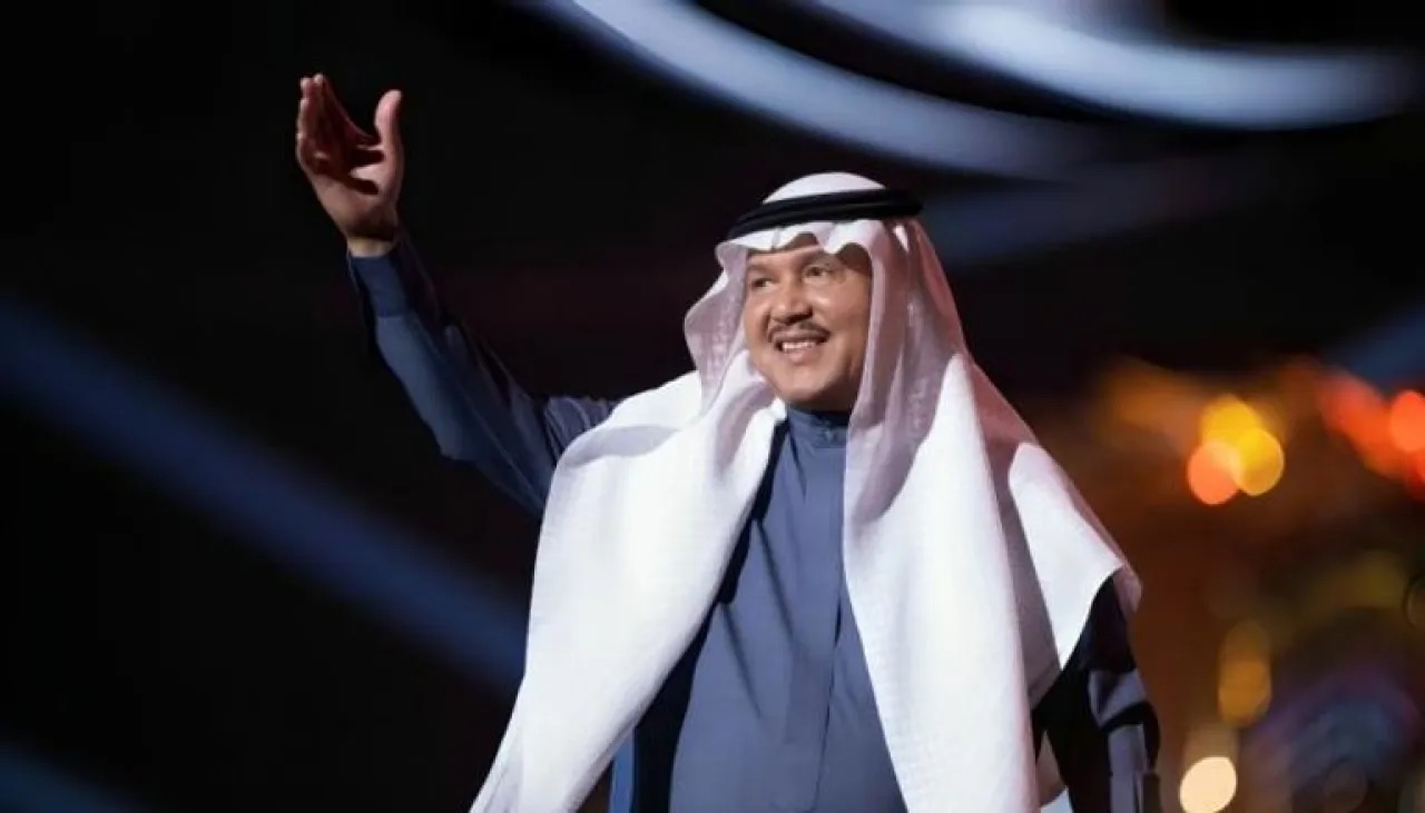 محمد عبده يعلن تعافيه ويطمئن جمهوره: «سنقضي عيدا جميلا في دبي والسعودية»