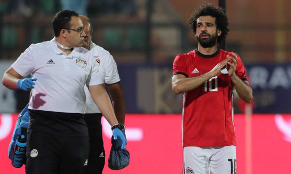 محمد صلاح يصل إلى القاهرة للانضمام لمعسكر "الفراعنة"
