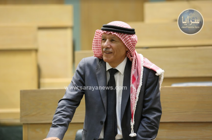 النائب العرموطي "يحرج وزير الطاقة" ويوجه له 14 سؤال نيابي حول شركة تقدمت بطلب للتنقيب عن النفط وتم رفض طلبها