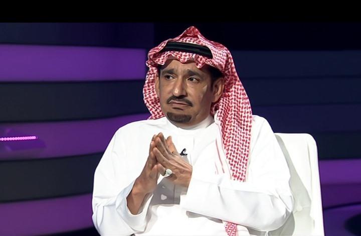 فنان سعودي يشجع منقّبة على الغناء ..  وانتقادات