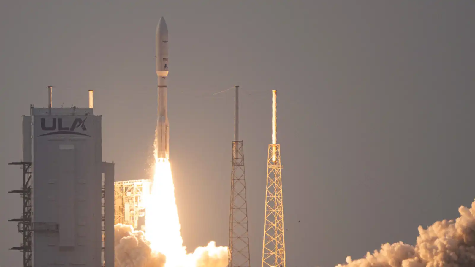 لمنافسة ستارلينك ..  "أمازون" تستحوذ على "غلوبال ستار" 