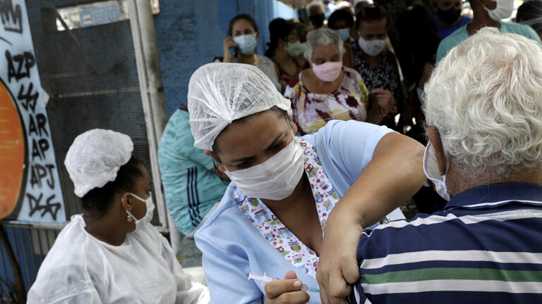 وزير الصحة: البرازيل تواجه سلالات متحورة من فيروس كورونا معدية أكثر بـ 3 مرات