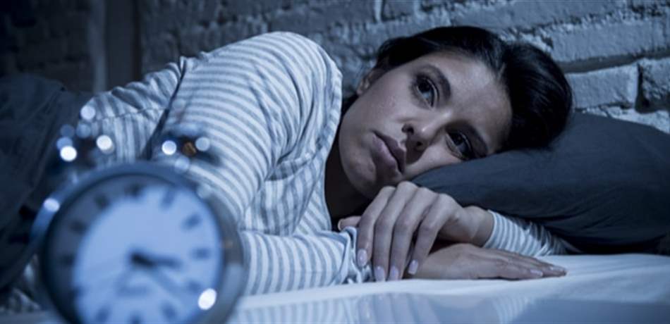 إذا كنتم تعانون من الأرق ..  تناولوا هذه المشروبات