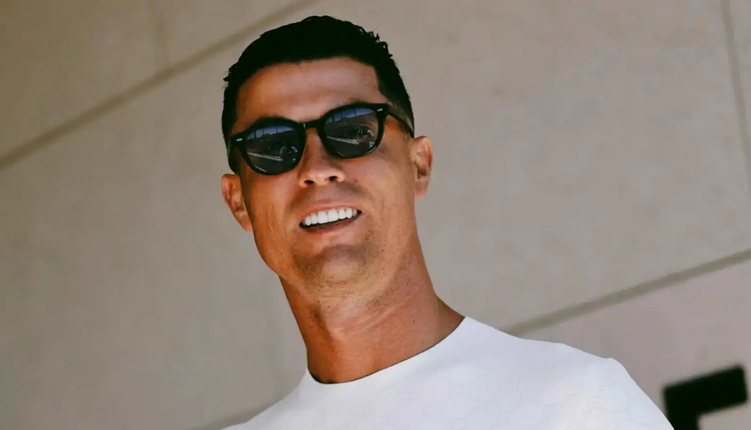 كلمة واحدة ..  أول تعليق بعد دخول كريستيانو رونالدو معسكر منتخب البرتغال  