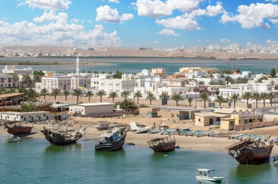 بالصور  ..  أشهر عناوين ومعالم جذابة للمسافرين عند زيارتك إلى سلطنة عُمان