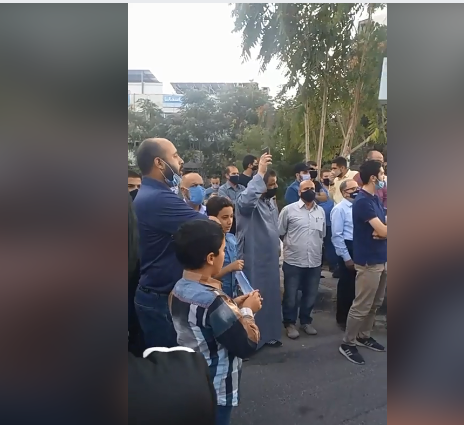 وقفة احتجاجية قرب السفارة الفرنسية في عمّان احتجاجاً على تصريحات ماكرون