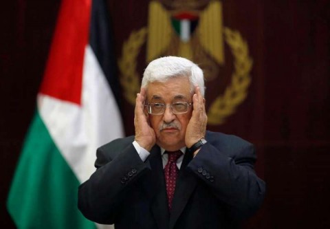 فضيحة من العيار الثقيل ..  السلطة الفلسطينية تُنقذ رقبة "إسرائيل" وتعطل لجنة دولية للتحقيق في جرائمها ..  تفاصيل صادمة  